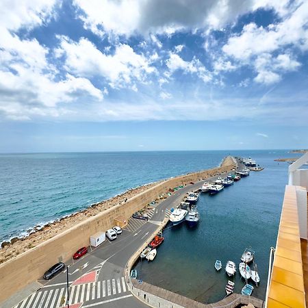 Charming Sea Front 3 Bedroom Apartment - Incredible Views! L'Ametlla de Mar Kültér fotó